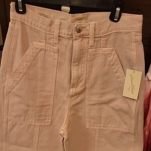 NWT Universal Thread Women's High-Rise Baby Barrel Jeans in Pale Pink Size 27